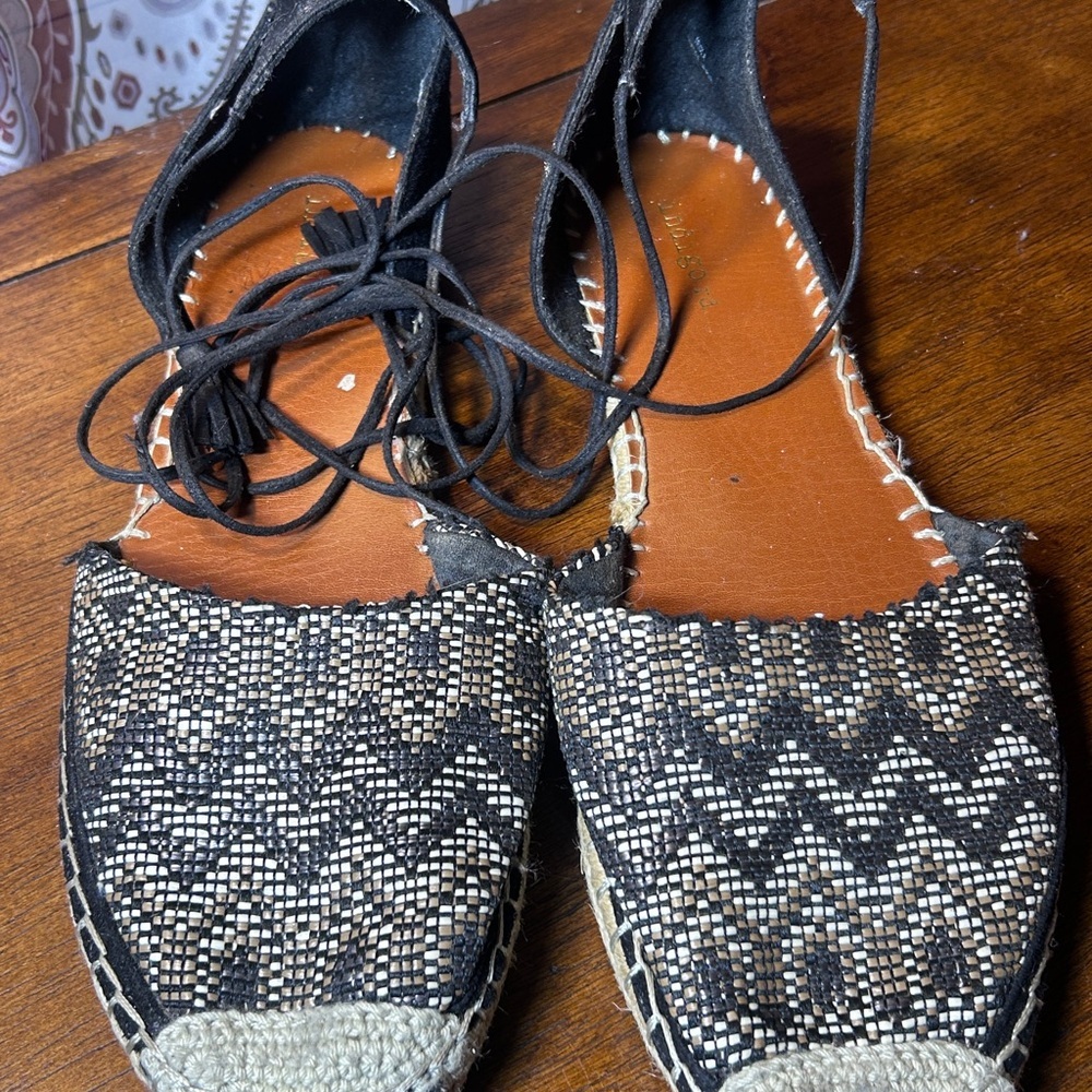Indigo Black and Tan Patterned Espadrilles
